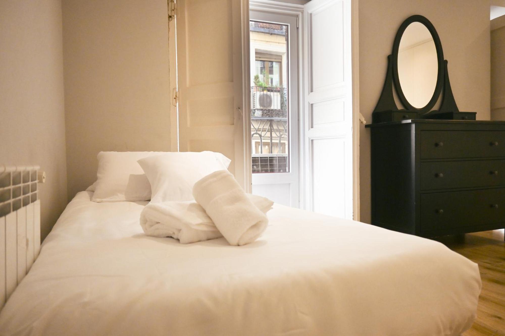 For You Rentals Apartment Temporal Madrid Cava Baja-La Latina Cab36 外观 照片