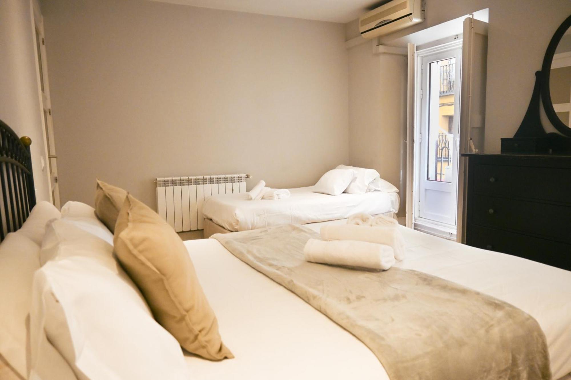 For You Rentals Apartment Temporal Madrid Cava Baja-La Latina Cab36 外观 照片